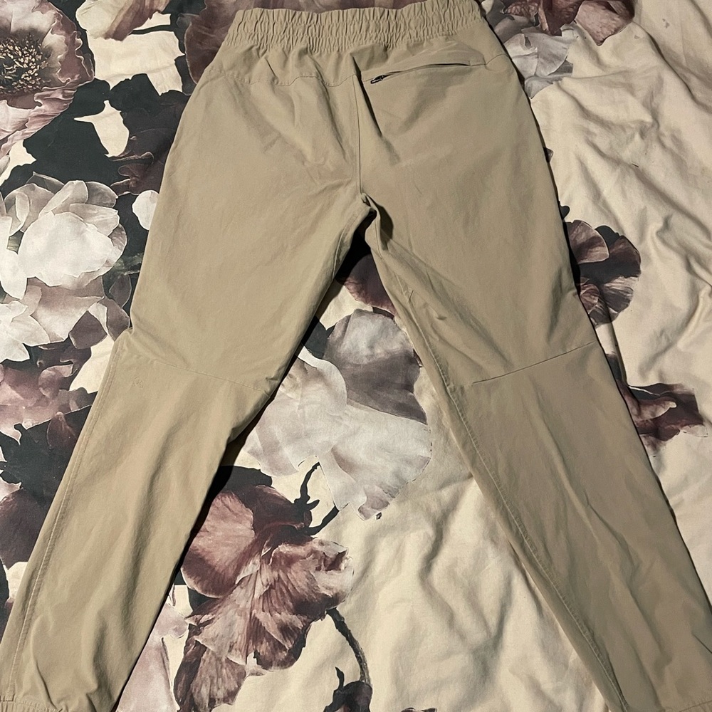 Lululemon Mens ABC Joggers - Shorter (Small)